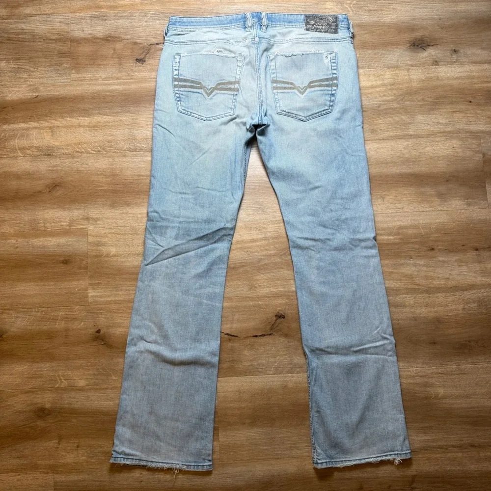 Diesel Zatiny Jeans Mens 34x34 Light Wash Distressed Bootcut Denim 008W7 Stretch - Picture 3 of 16